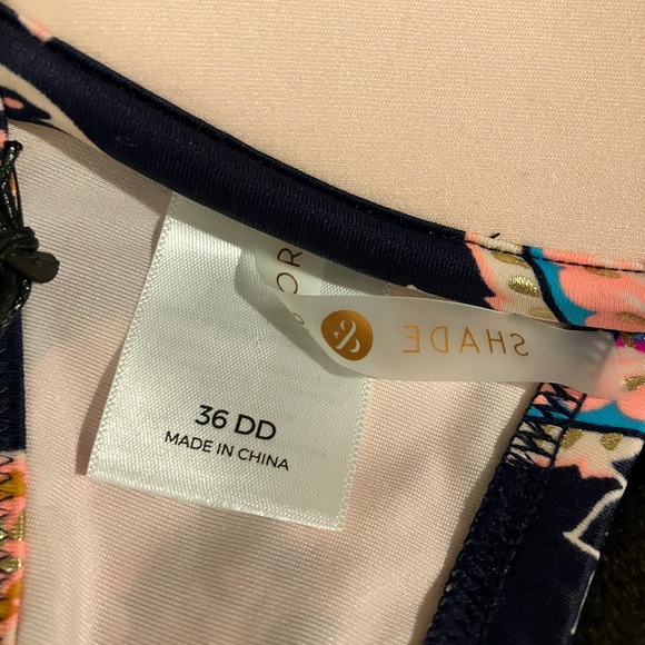 Shade & Shore Two Piece Swim suit - Picture 5 of 6